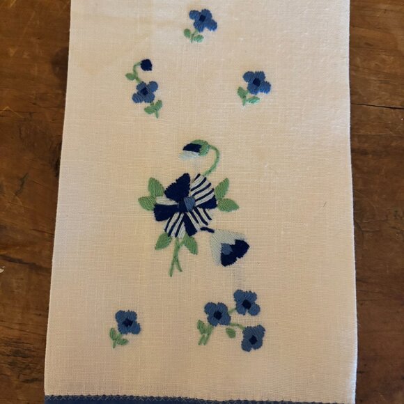 Handstitched Tea Towels (set of 4) - Picture 5 of 6